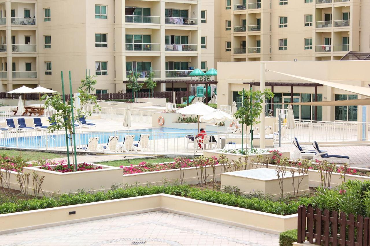 דובאי New Arabian Al Dhafra 2 The Greens 1 Br מראה חיצוני תמונה