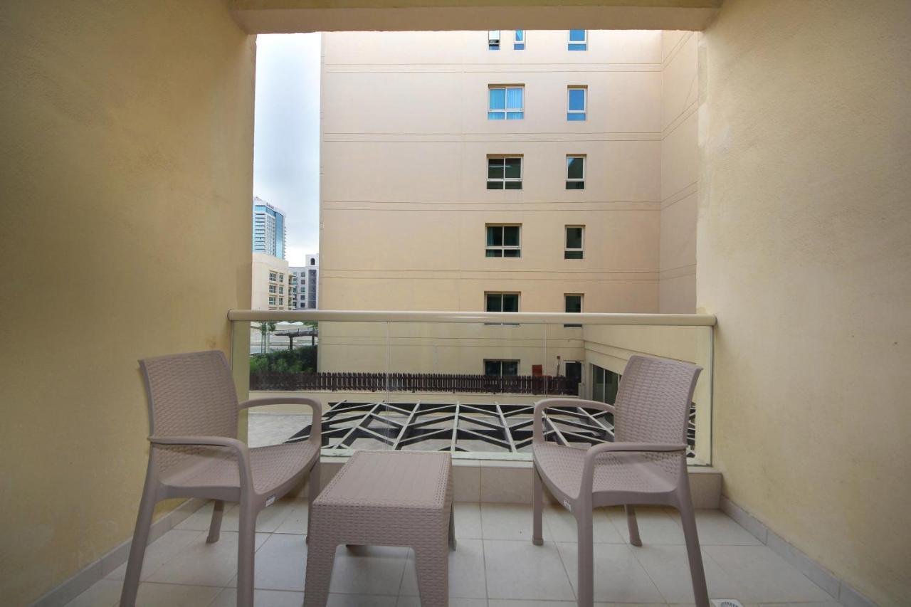 דובאי New Arabian Al Dhafra 2 The Greens 1 Br מראה חיצוני תמונה