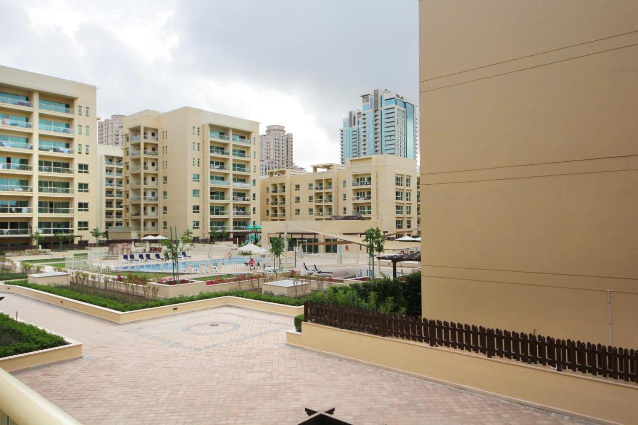דובאי New Arabian Al Dhafra 2 The Greens 1 Br מראה חיצוני תמונה